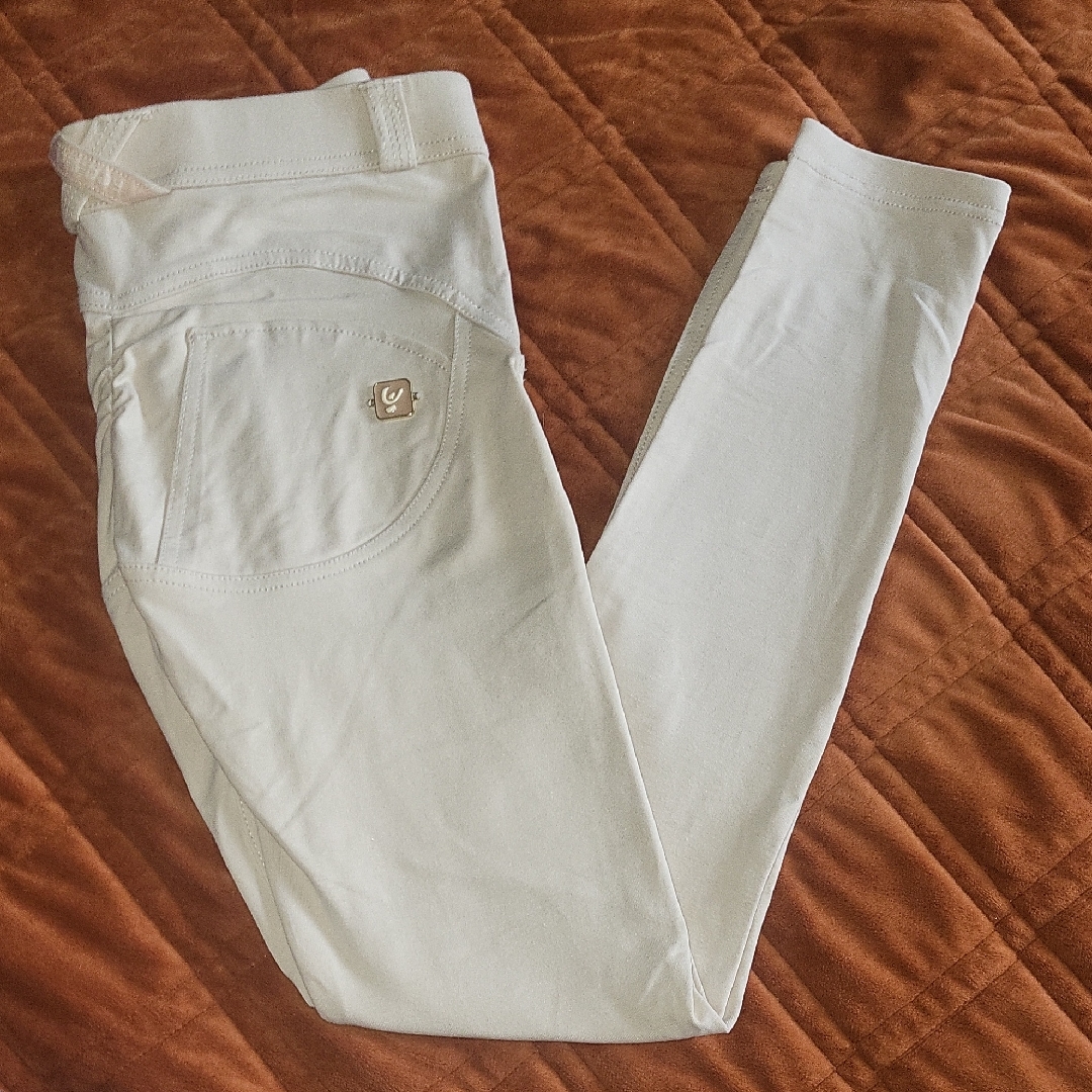 Freddy Cream Jeggings Slim Fit Modern Design